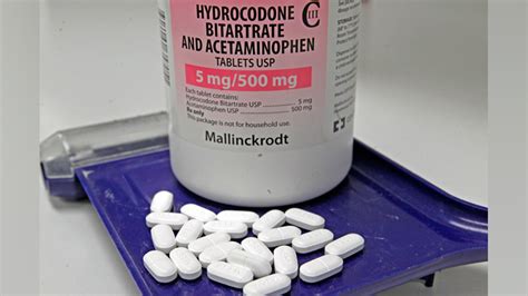 what pain pills are similar to hydrocodone